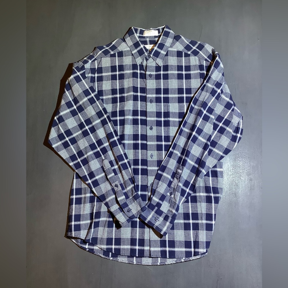 Claiborne Men’s Long Sleeve Button Down Shirt | Medium | 100% Cotton